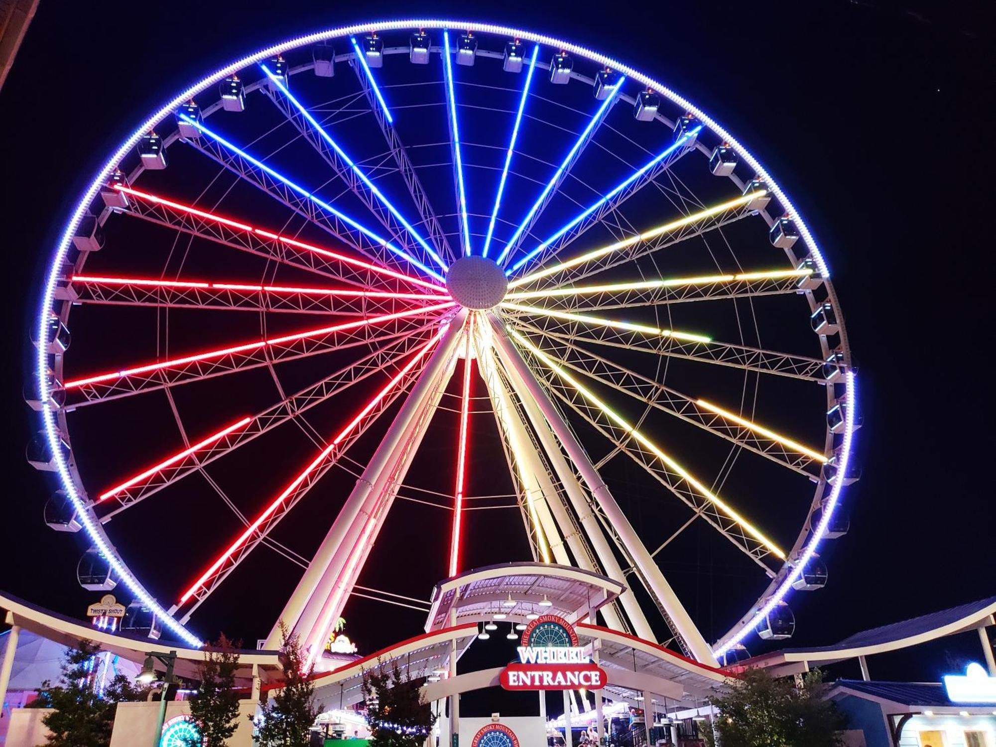 A Higher Calling, 1089 Of Free Area Attraction Tickets For Each Paid Day, Dollywood And More! بيدجن فورج المظهر الخارجي الصورة